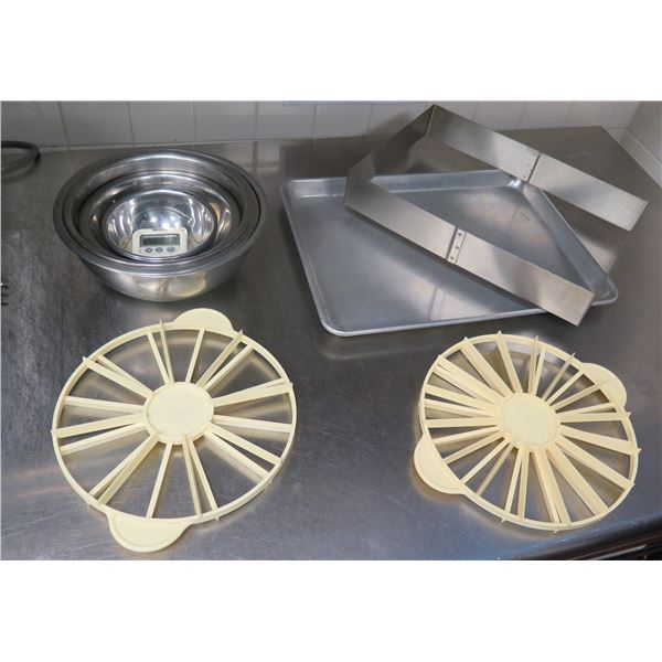 Metal Mixing Bowls, Rectangle Pan & Molds