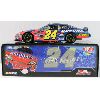 Image 1 : #24 JEFF GORDON DUPONT 2007 MONTE CARLO SS DIE CAST CAR