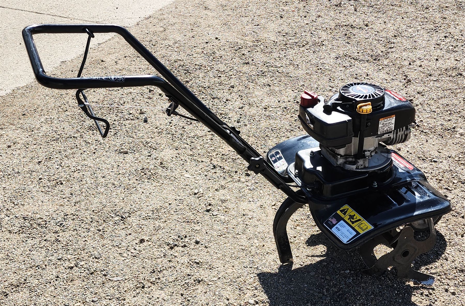 YARD MACHINES 195CC FRONT TINE TILLER