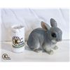 Image 1 : YARD LAWN RABBIT GARDEN STATUE