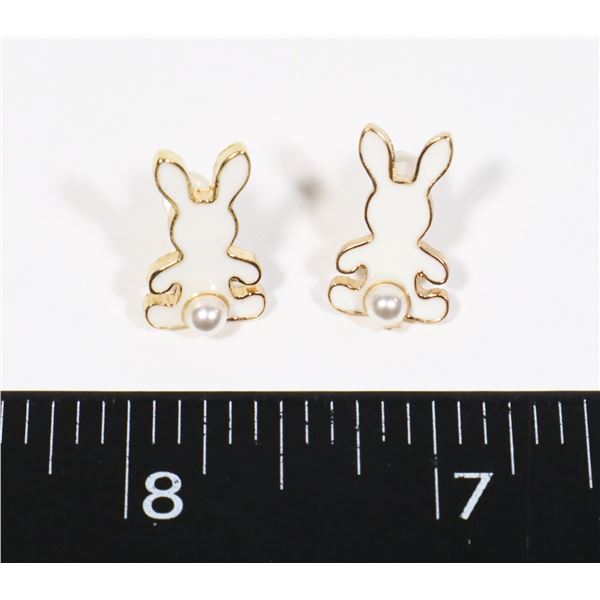 NEW BUNNY STUD EARRINGS FAUX PEARL ACCENT