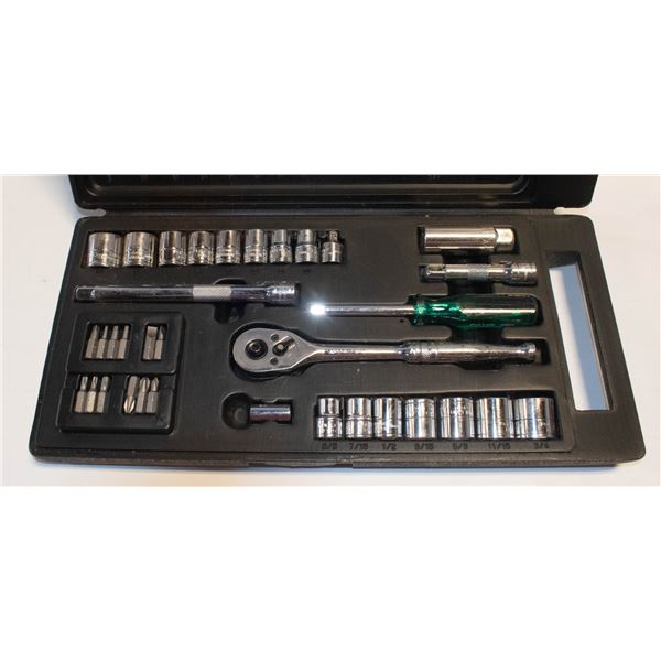 FULLER PRO 1/2  RATCHET AND SOCKET SET