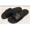 Image 1 : PAIR OF BLACK NIKE SANDALS - MEN'S SIZE 10