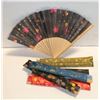 Image 1 : BOX WITH 5 WOOD AND SATIN JAPANESE FANS -