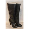 Image 1 : BCBH MAXAZRIA HIGHHEEL BOOTS 7 1/2 (NEW)