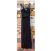 Image 1 : BLACK V NECK BEADED PLEATS LONG DRESS