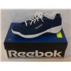 Image 1 : NEW LADIES SIZE 8 REEBOK SHOES