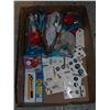 Image 1 : FLAT WITH 2 NEW SEWING STARTER KITS +
