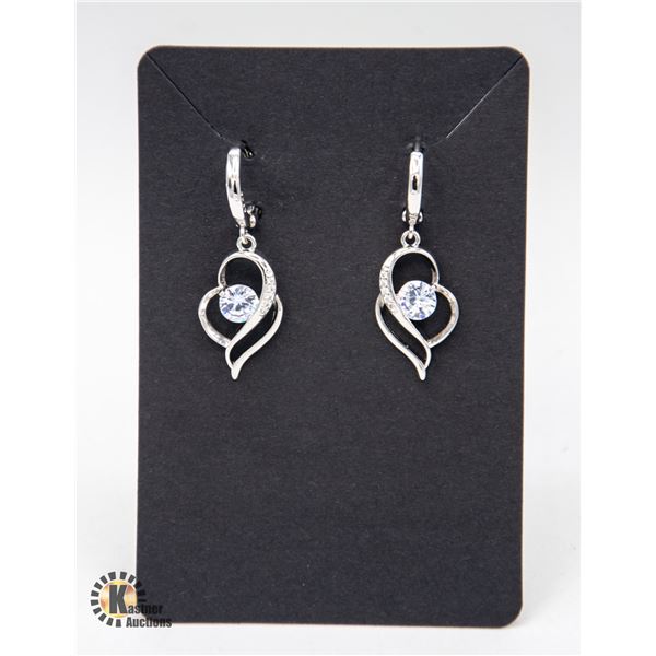 DANGLING 1 CT CZ WITH CLEAR ACCENTS EARRINGS