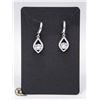 Image 1 : 1 CT CLEAR CENTER ZIRCON WITH CLEAR ACCENTS