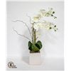 Image 1 : ARTIFICIAL ORCHID IN LOVEL DESIGN POT