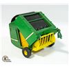 Image 4 : JOHN DEERE TRACTOR & OTHERS