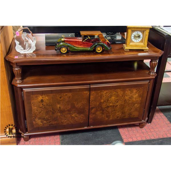 MODERN WOOD STYLE TV STAND WITH DRAWERS