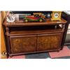 Image 1 : MODERN WOOD STYLE TV STAND WITH DRAWERS