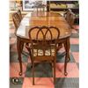 Image 1 : VINTAGE FRENCH PROVINCIAL TABLE & 6 CHAIRS 2 LEAFS