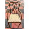 Image 3 : VINTAGE FRENCH PROVINCIAL TABLE & 6 CHAIRS 2 LEAFS