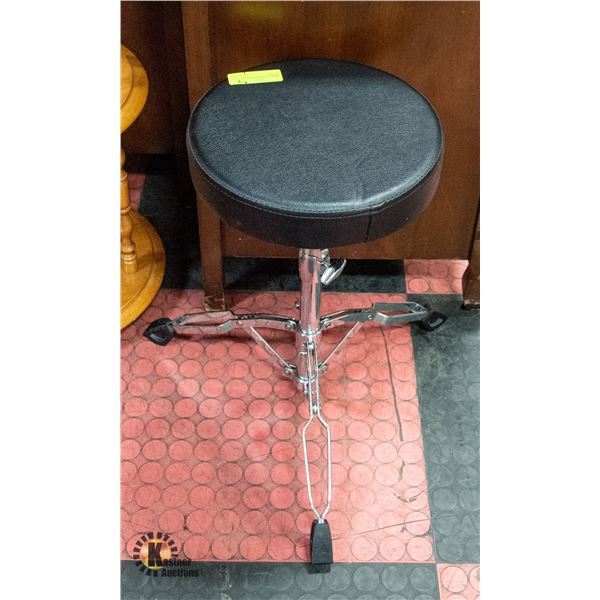 PEARL DRUMMERS THRONE/STOOL - STURDY