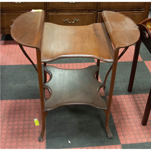 WOOD CLAW FOOTED DISPLAY TABLE 30" X 20" X 27"