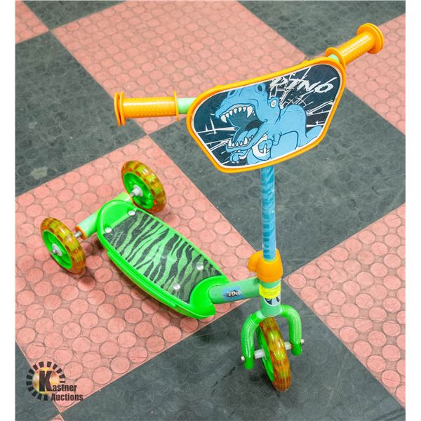 DINO 3-WHEEL SCOOTER - GREEN WITH ORANGE