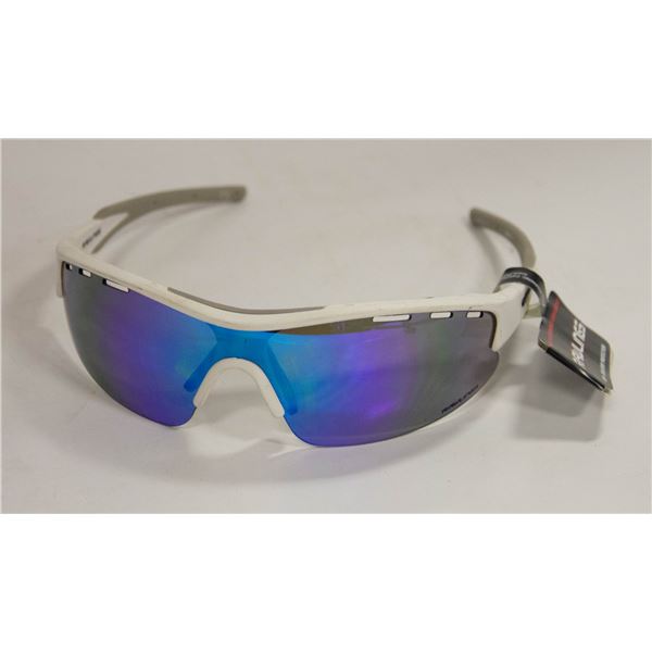 PAIR OF NEW RAWLINGS 100% uv PROTECTION