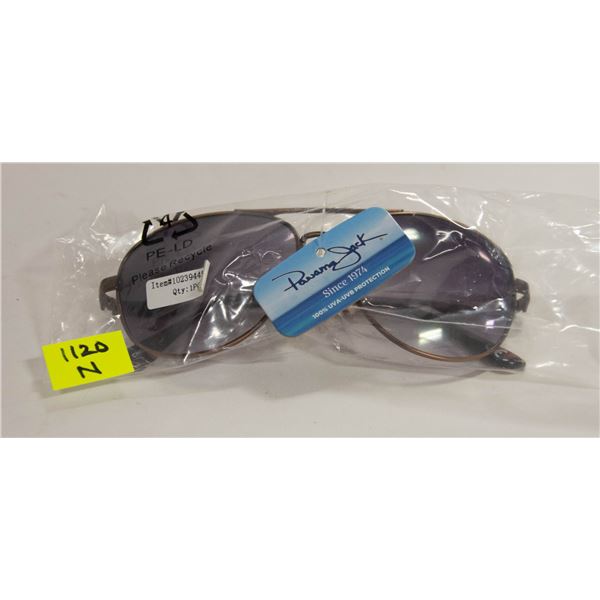PAIR OF NEW PANAMA JACK 100% uv PROTECTION