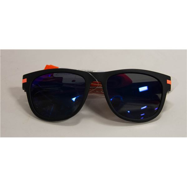 PAIR OF NEW PANAMA JACK 100% uv PROTECTION