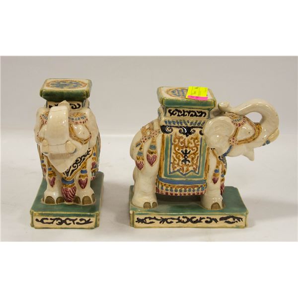 ELEPHANT BOOK ENDS - ONE IS CRACKED
