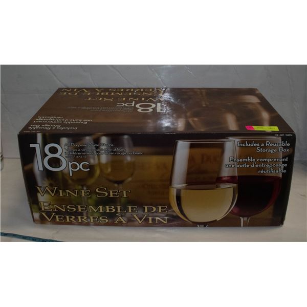 18 PIECE WINE GLASS SET IN STORAGE BOX