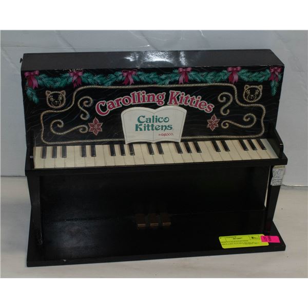 ENESCO CALICO LITTENS CAROLLING KITTIES MUSICAL