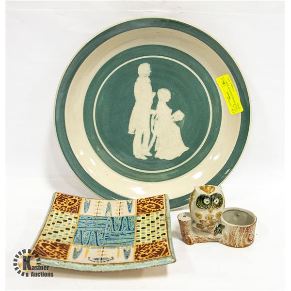 LOT OF SIGNED POTTERY VASE ARTIST