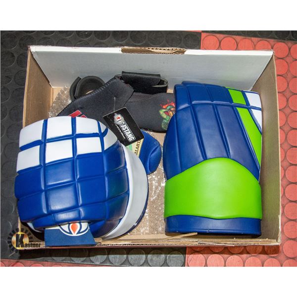 BOX WITH BEER BOTTLE & CAN COZIES AND