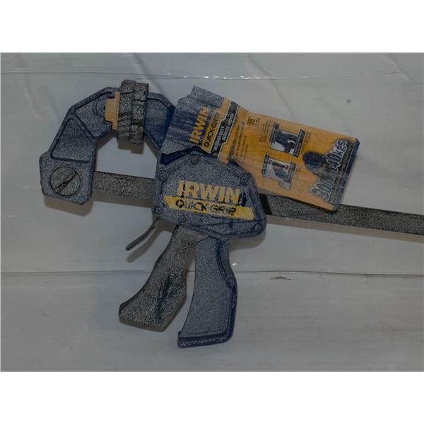 IRWIN QUICK GRIP ADJUSTABLE BAR CLAMP
