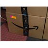 Image 1 : AMAZON MYSTERY BOX 18 X 22 X 12" LARGE BOX SIZE