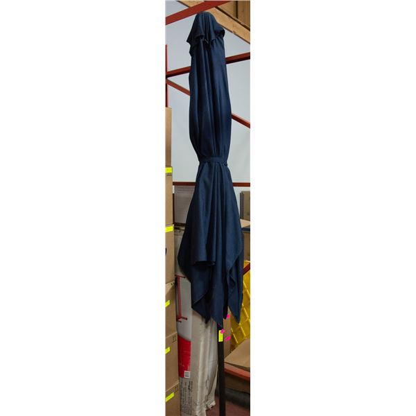 SUNBRELLA 10 FT X 6FT MARKET UMBRELLA, BLUE