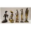 Image 1 : 5 AFRICAN WOMAN STATUES