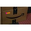 Image 1 : AMAZON MYSTERY BOX 18 X 22 X 12" LARGE BOX SIZE
