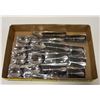 Image 1 : FLAT OF 18 STAINLESS STEEL TABLE SPOONS