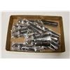 Image 1 : FLAT OF 18 STAINLESS STEEL TABLE SPOONS