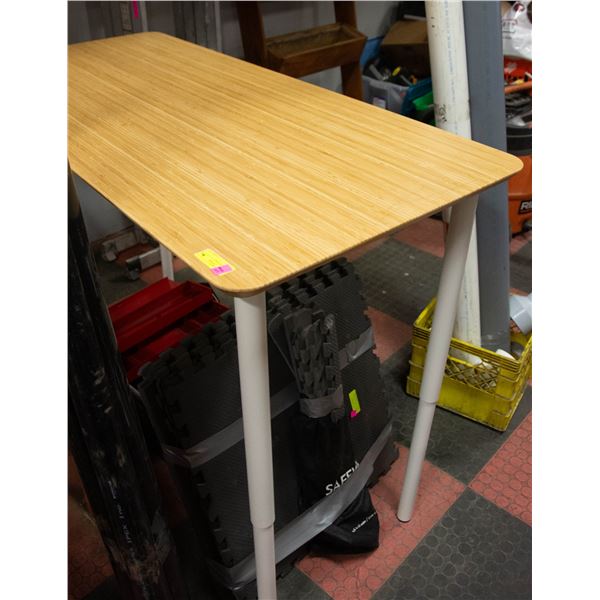 BAR HEIGHT TABLE- COLLAPSES