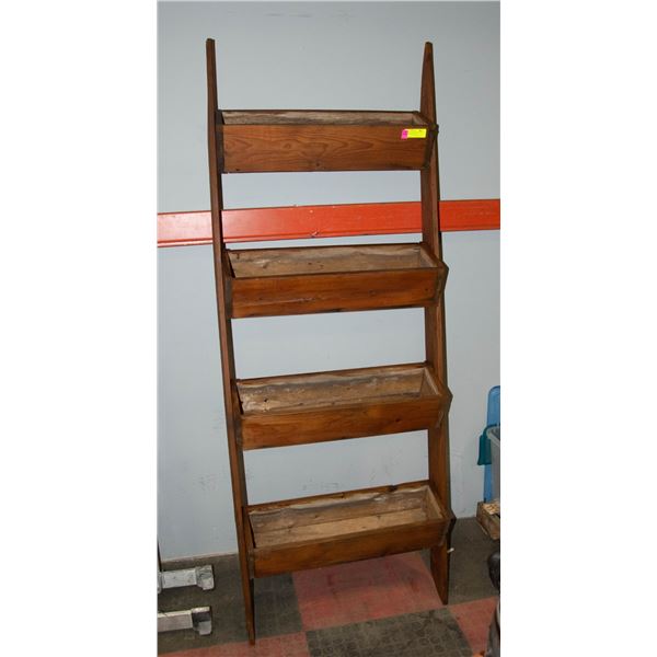 OUTDOOR CEDAR 4 TIERED VERTICAL PLANTER