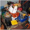 Image 1 : PALLET OF TOOLS AND MATERIALS