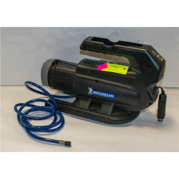 MICHELIN CAR AIR COMPRESSOR/LIGHT