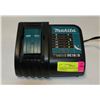 Image 1 : MAKITA DC18SD BATTERY CHARGER