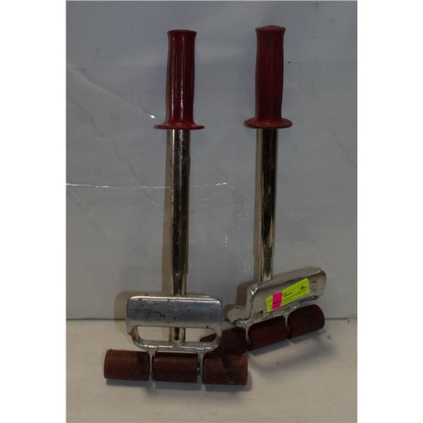 PAIR OF EXTENDABLE LAMINATE FLOORING ROLLERS