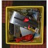 Image 1 : CRATE OF DRYWALL TOOLS AND ACCESSORIES