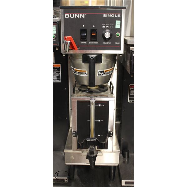 BUNN CW SERIES COMMERCIAL COFFEE BREWER W/HOT