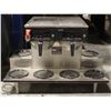 Image 1 : BUNN CW SERIES DUAL COMMERCIAL COFFEE BREWER W/ 6