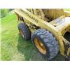 Image 10 : New Holland Model L775 Gas 4 Cylinder Quick Attach Skidsteer Serial Number 492097 ; With Bucket and 