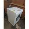 Image 3 : Splendide Model 2000 Washer/Dryer 