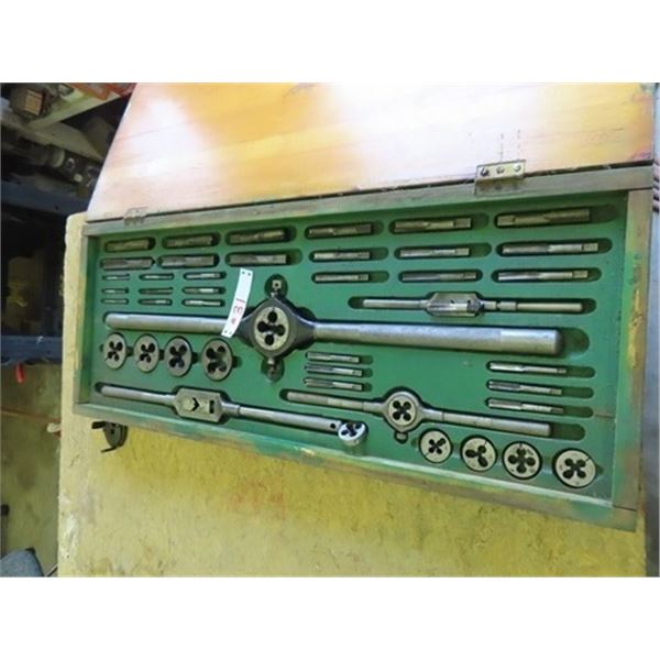Card #11 Fine Thread Tap and Die Set 